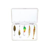 4005652829180 - Trout Attack, sortiment at endegrej - Farve:Mix 1 - 001 6078 100<br>Our trout baits in the practical accessory box with Euro hanger. As with the Trout Collectors, there are also four different mixes to ensure the angler has the most effective colours at hand for every situation on the water. Contents: 1 Catcher Spoon 2g, 1 Trout Crank hardbait 3cm/2g, 1 Colonel Spinner with single hook, 3g, 1 Trout Collector 5cm with garlic flavour, ready mounted on hook (size 8) with 0.45g tungsten head, 1 Trout Collector Pinball 5cm with garlic flavour ready mounted on hook (size 8) with 0.73g tungsten head.