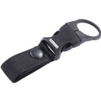 4005652863436 - Shirasu flaske- og stangholder - Længde:13cm. - Farve:Sort - 001 8300 000<br>Bottle and rod holder: The holder is strapped to a belt or bag with the help of a snap fastener. Now a drinking bottle can be attached. It is also very convenient to attach your spinning rod there to have both hands free. Material PVC. Length 13cm.