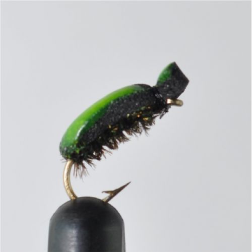 NY1311 - Micro Beetle Black/Green - Str.14<br>Den skal du ha i boksen, altid et sikert valg når alt andet mislykes