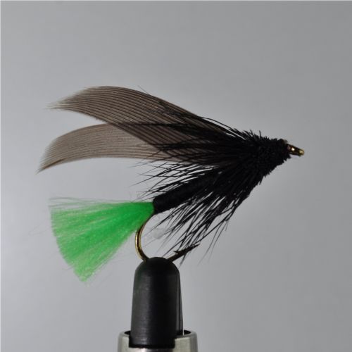 RIC0411 - All Black Muddler Green tail - Str.8<br>