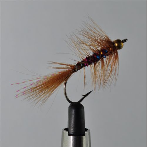 STR0121 - Brenda AHREX - Str.6<br>Brenda fluen en stor fanger bundet på<BR>
AHREX NS156